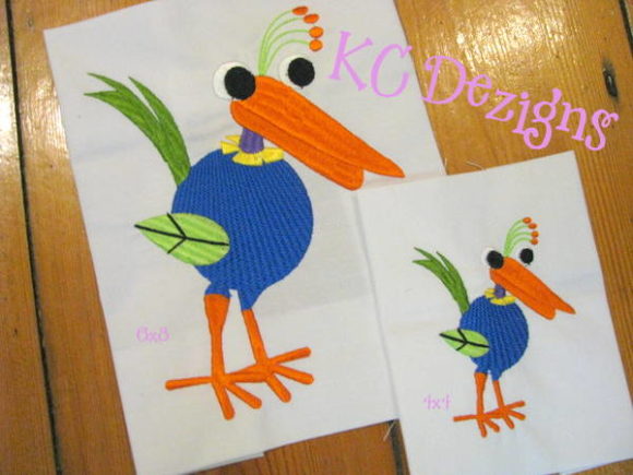 Review: Googly Eyed Bird 07 Machine Design